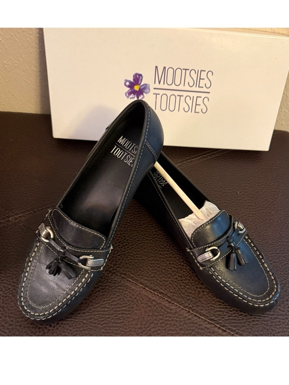 Mootsies Tootsies Motruegritk Black Leather Tassel Loafers sz 6 1/2 M NWT